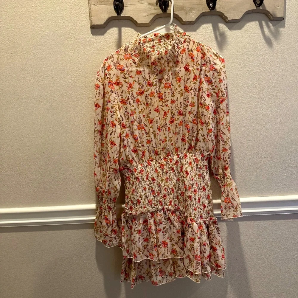 ✨PRINCESS POLLY DRESS✨ - Picture 3 of 3